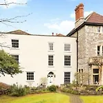 Old Stables, Hidden Period Gem, Spectacular Garden Bristol