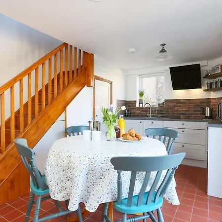 Old Stables, Hidden Period Gem, Spectacular Garden Vakantiehuis