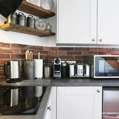 Old Stables, Hidden Period Gem, Spectacular Garden