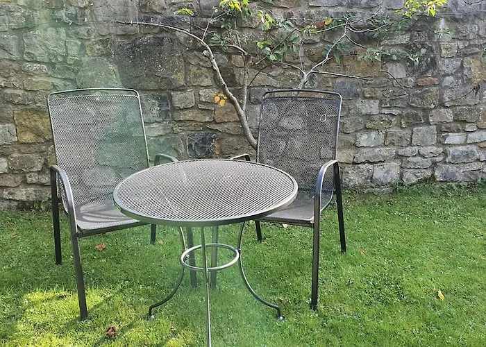 Casa de Férias Old Stables, Hidden Period Gem, Spectacular Garden