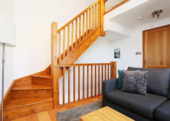 Old Stables, Hidden Period Gem, Spectacular Garden