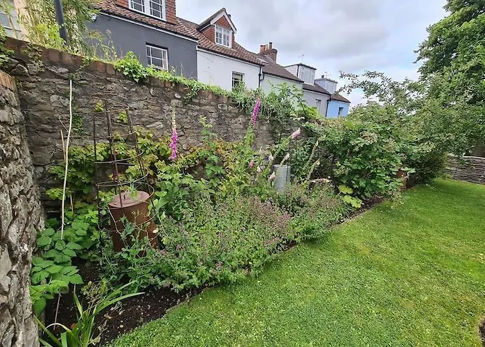 Old Stables, Hidden Period Gem, Spectacular Garden Prázdninový dům Bristol