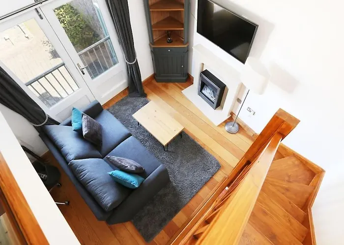 Old Stables, Hidden Period Gem, Spectacular Garden * Bristol